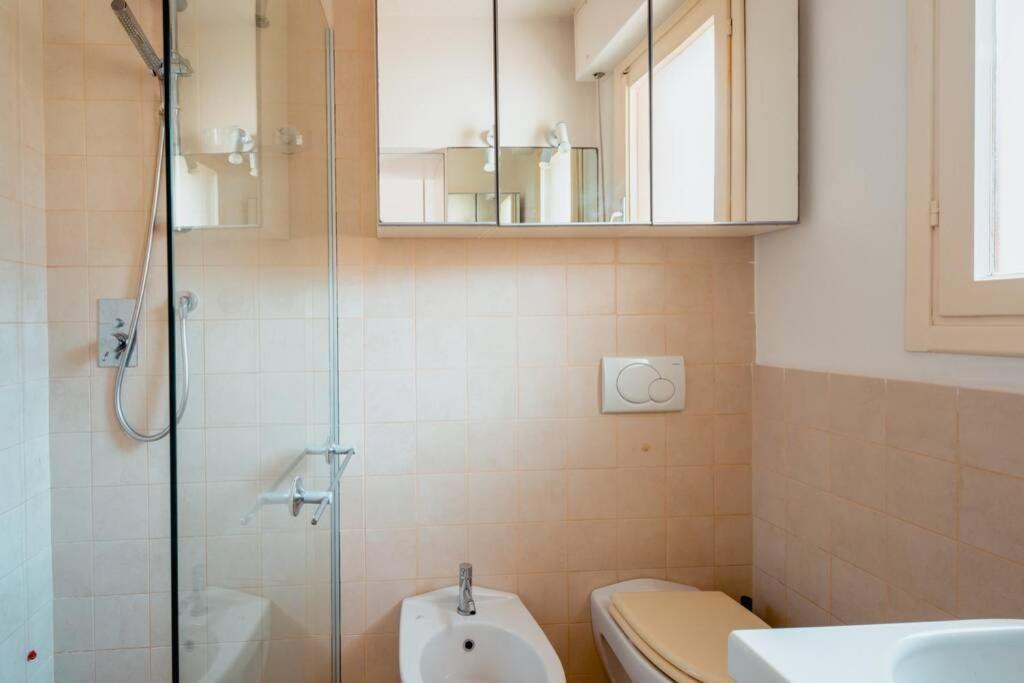 Grand Central Ventimiglia - WiFi&Parking Esterno foto