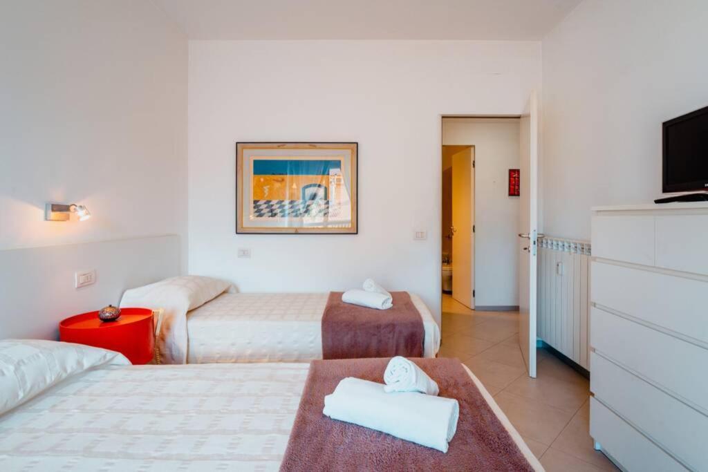 Grand Central Ventimiglia - WiFi&Parking Esterno foto